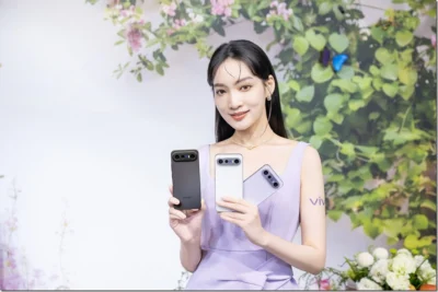 vivo X300 FE 主打長焦與蔡司增距鏡，同價位遠拍體驗成亮點