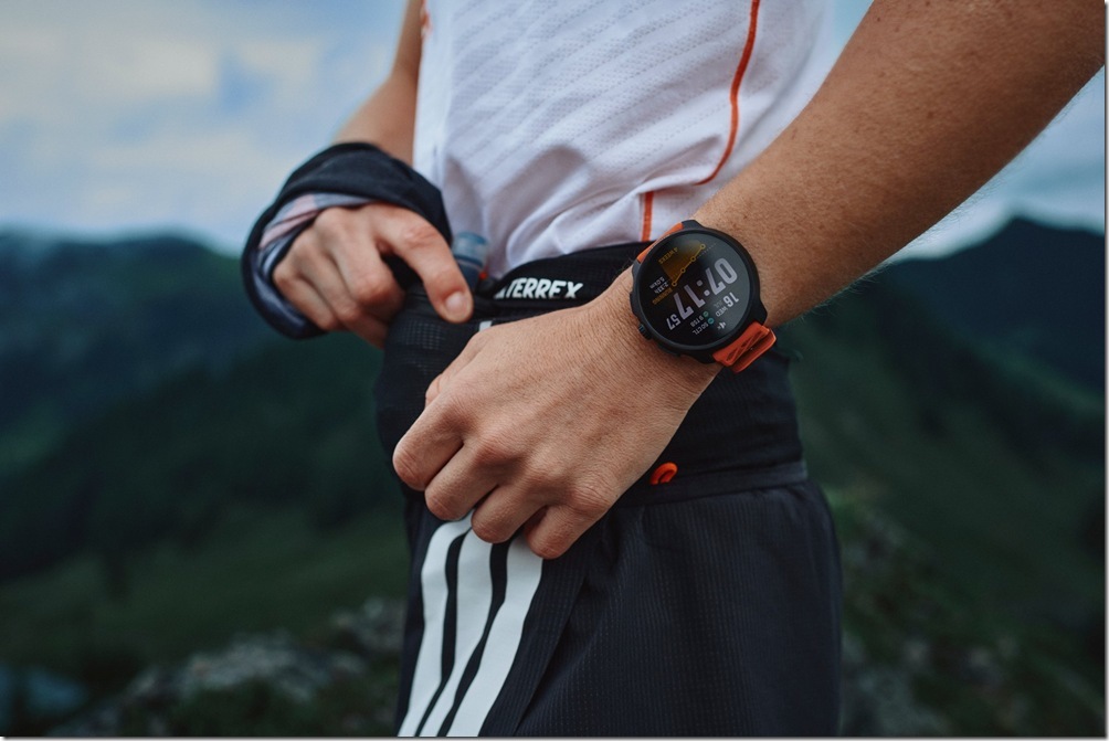 Suunto Race (1) Suunto Race (1)