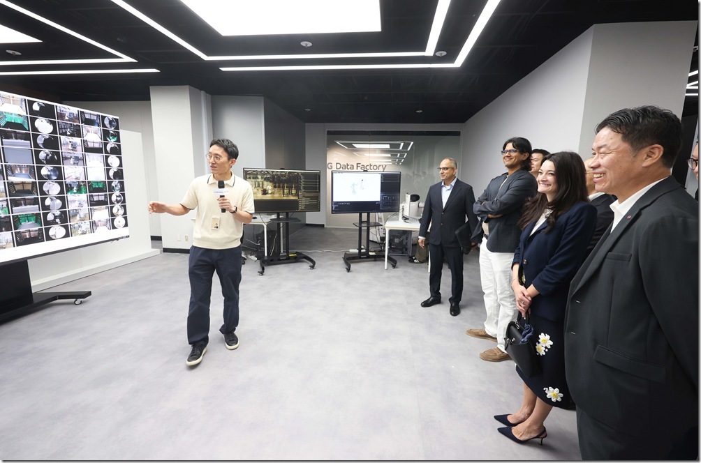 【新聞圖片2】LG集團與NVIDIA簽署合作備忘錄後僅隔四日再度會面,展現雙方加速機器人事業商業化的決心 【新聞圖片2】LG集團與NVIDIA簽署合作備忘錄後僅隔四日再度會面,展現雙方加速機器人事業商業化的決心