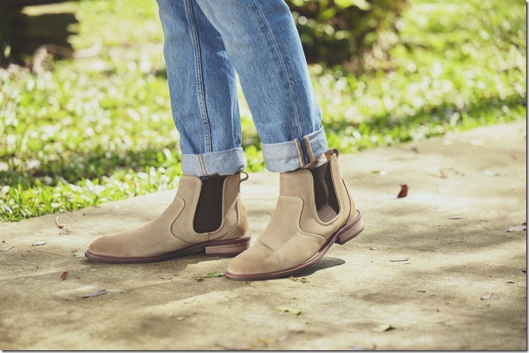 圖4-切爾西靴鬆緊帶好穿脫的特點,堪稱新手必推經典靴款。 圖4-切爾西靴鬆緊帶好穿脫的特點,堪稱新手必推經典靴款。