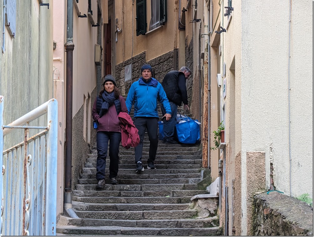 PXL_20231105_074707946 PXL_20231105_074707946