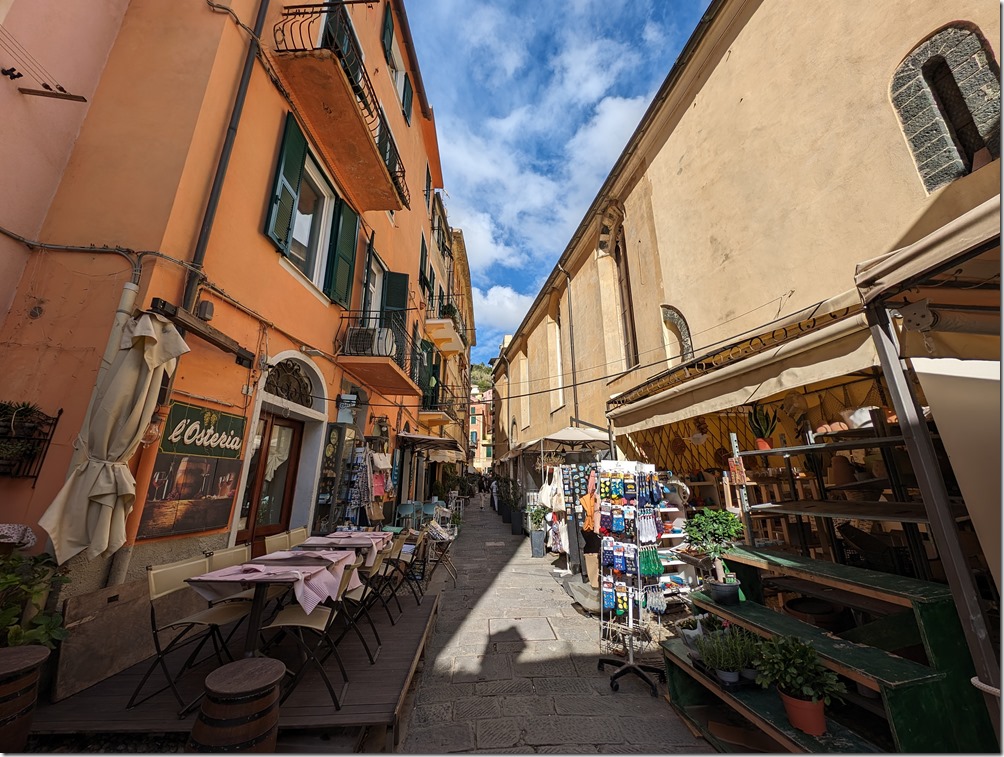 PXL_20231104_103724899 PXL_20231104_103724899