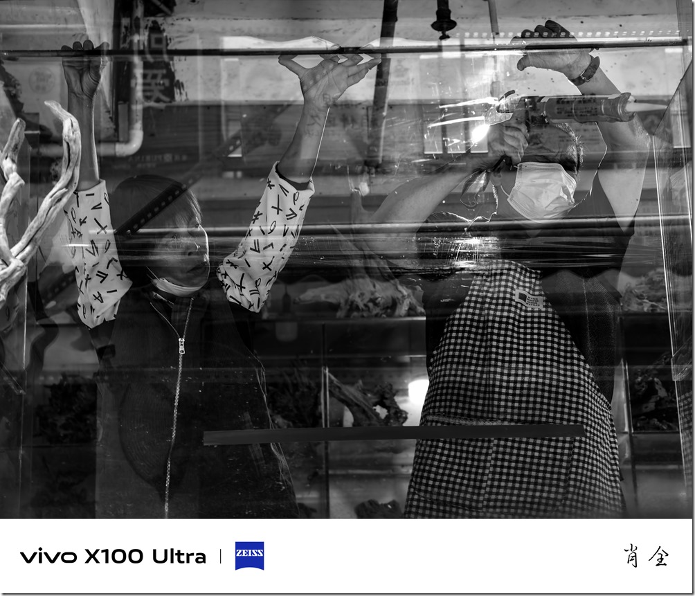 6e16364dgy1hpdy2ip7vpj235s2pke82